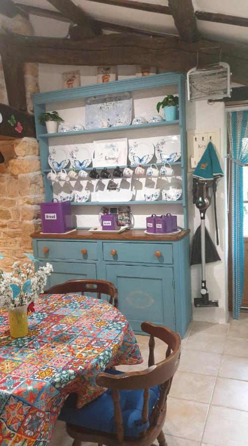 Chocolate Box Cottage Parzac Ngoại thất bức ảnh